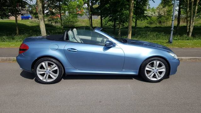 2010 Mercedes-Benz SLK 3.0 SLK 300 2dr Tip Auto