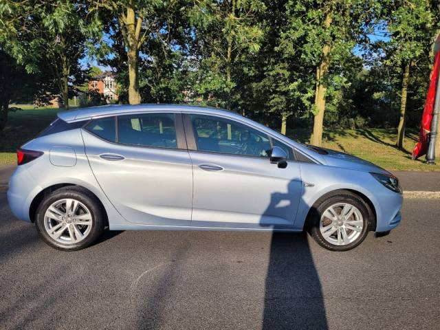 2017 Vauxhall Astra 1.6 CDTi 16V ecoFLEX Tech Line 5dr