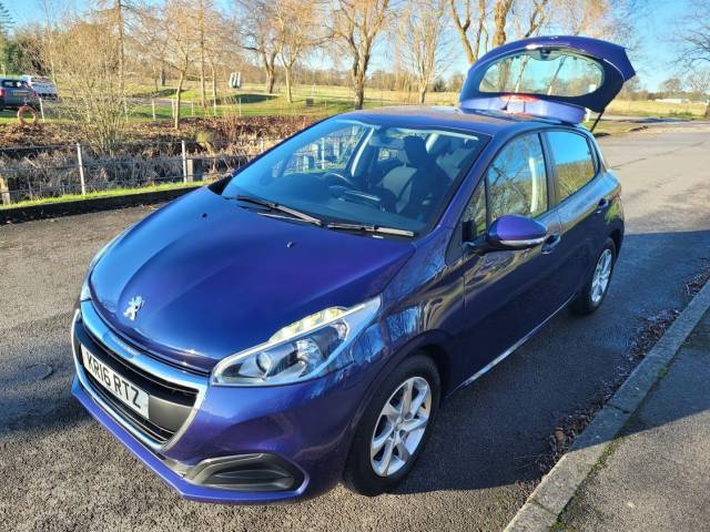Peugeot 208 1.6 BlueHDi Active 5dr Hatchback Diesel Blue