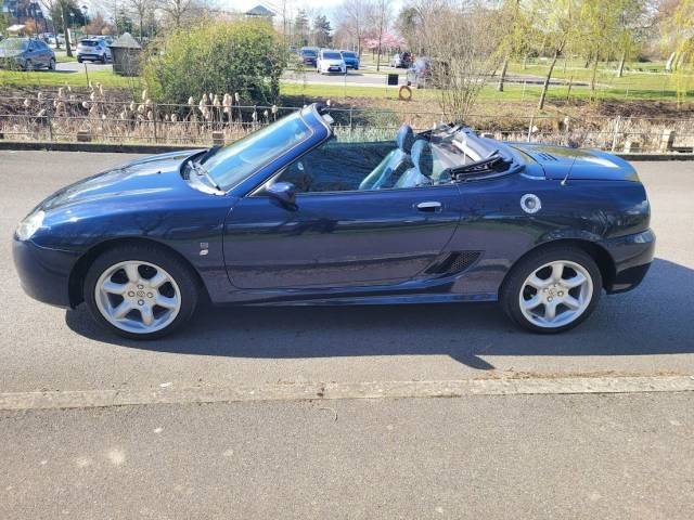 2004 MG MGTF 1.8 135 16v 2dr